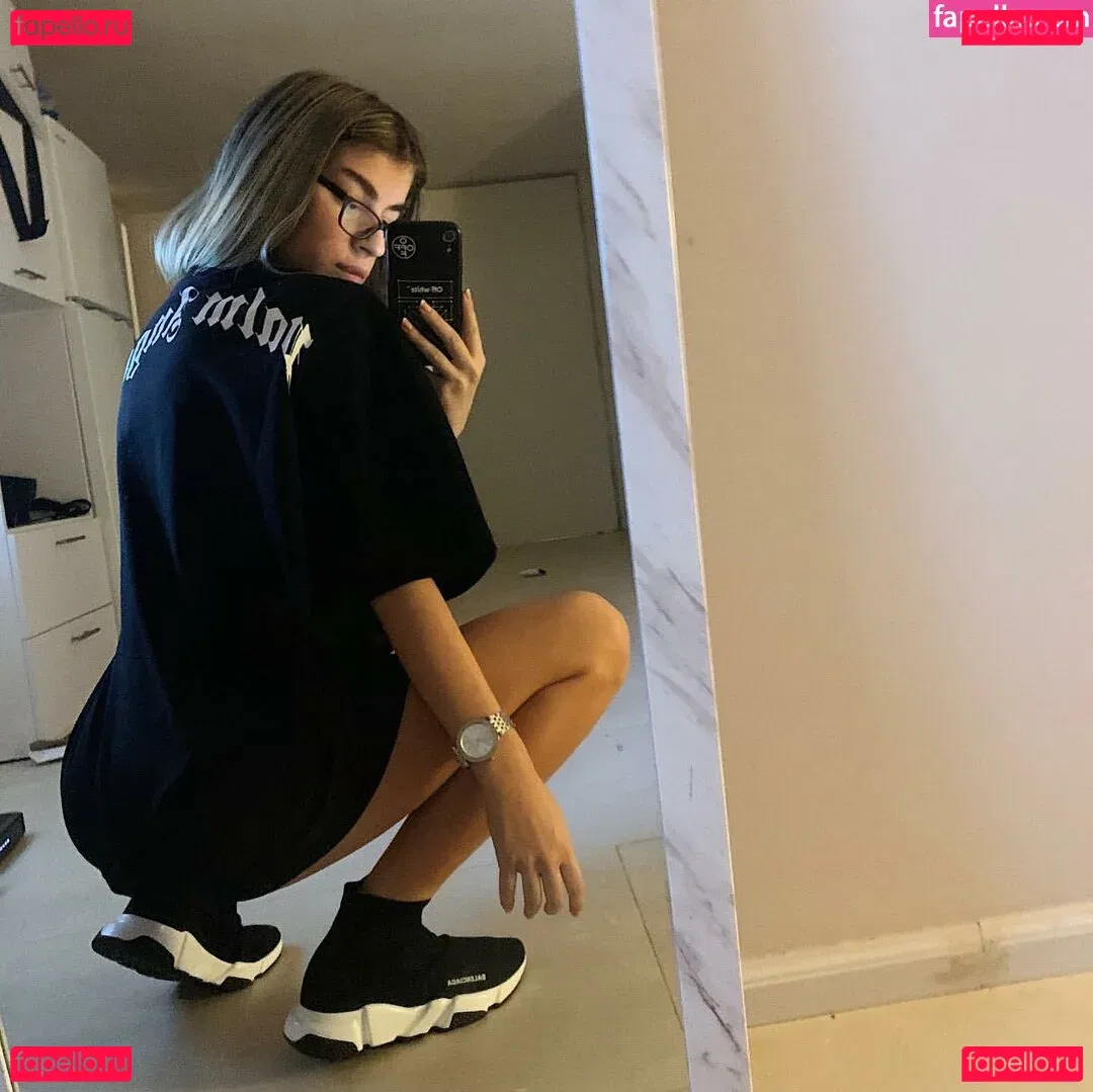 Romi Onlyfans Photo Gallery 