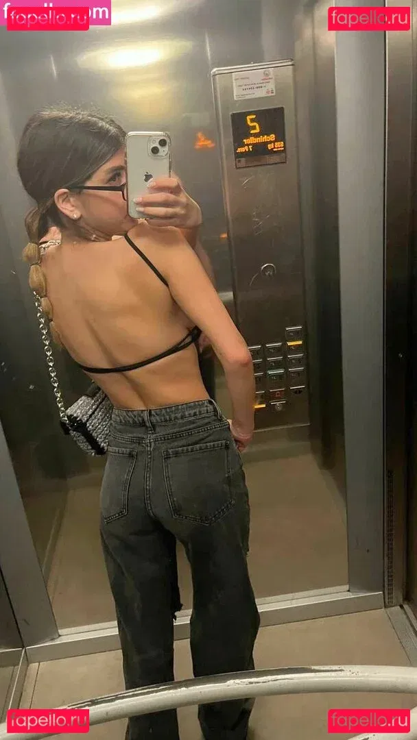 Romi Onlyfans Photo Gallery 