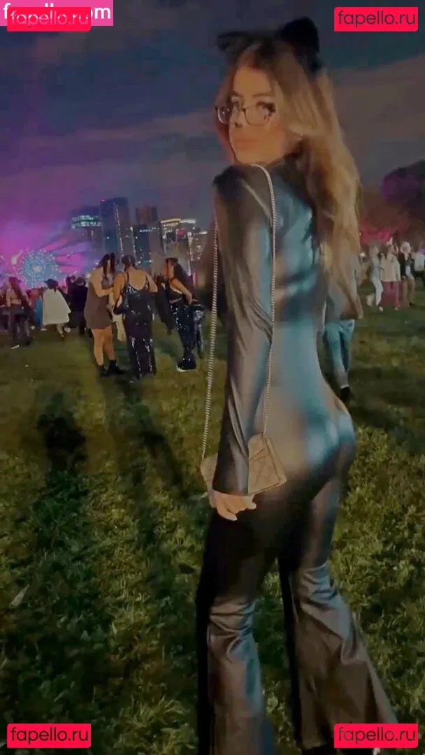 Romi Onlyfans Photo Gallery 