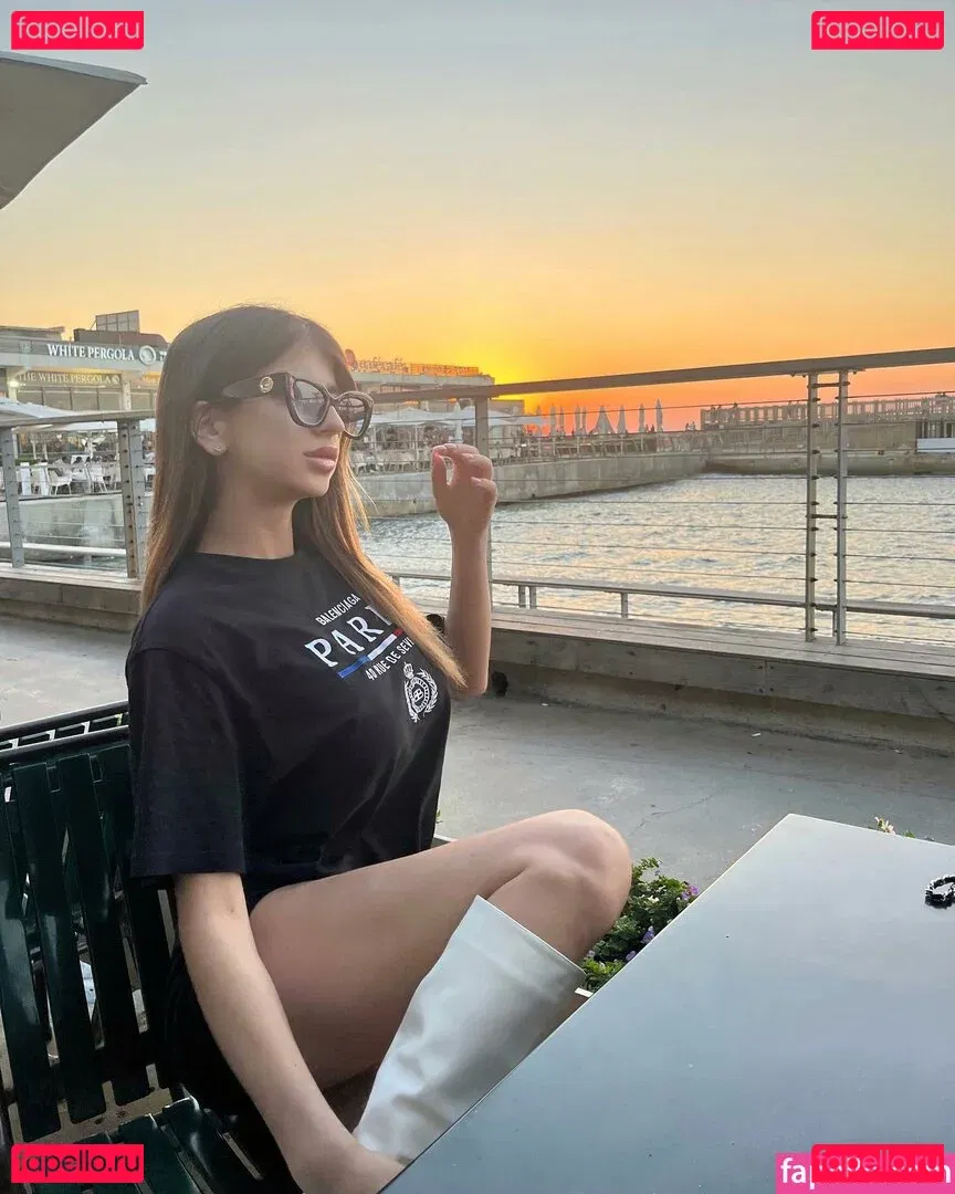 Romi Onlyfans Photo Gallery 