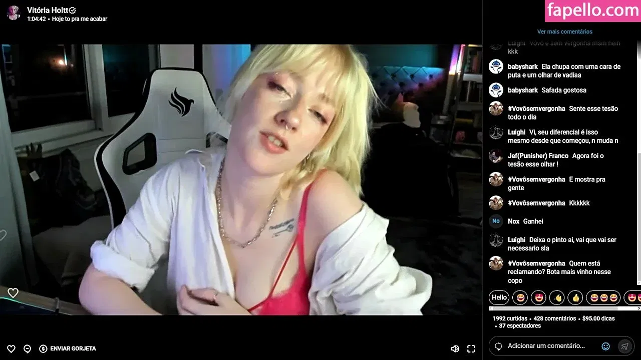 Vitoria Holtt Onlyfans Photo Gallery 