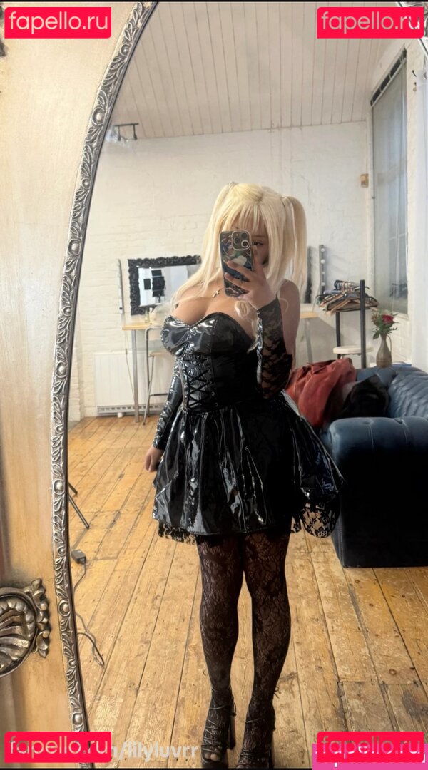 Lilyluvrr / luvrr.lily Onlyfans Photo Gallery 