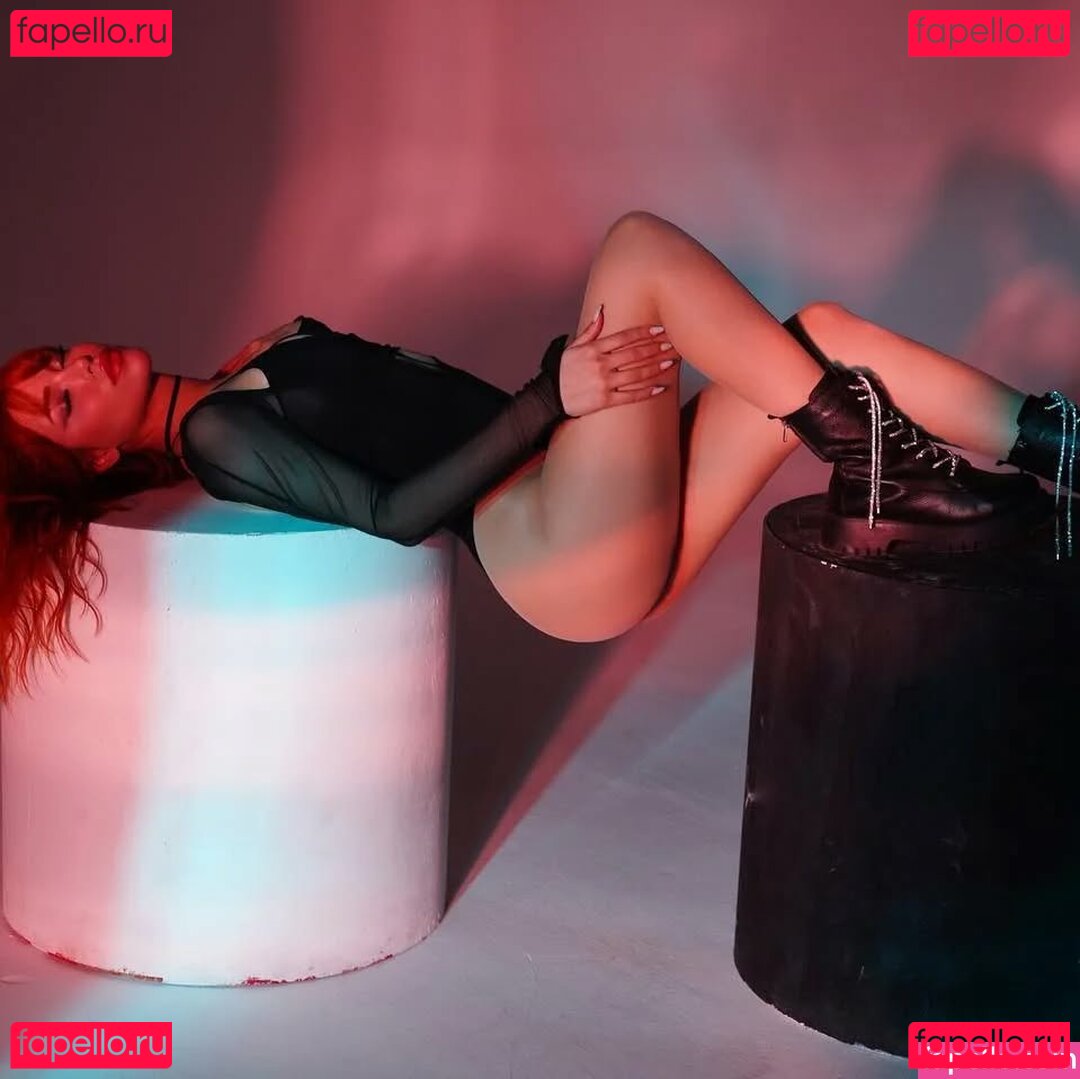 Asuman Genc / asmngncc Onlyfans Photo Gallery 