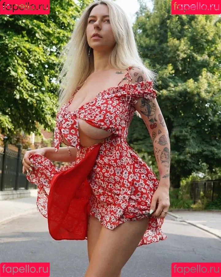 Kochanius Onlyfans Photo Gallery 