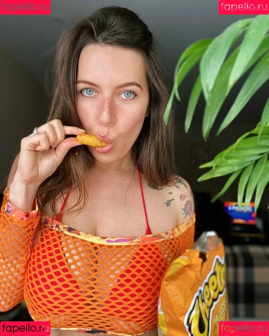 Kochanius Onlyfans Photo Gallery 