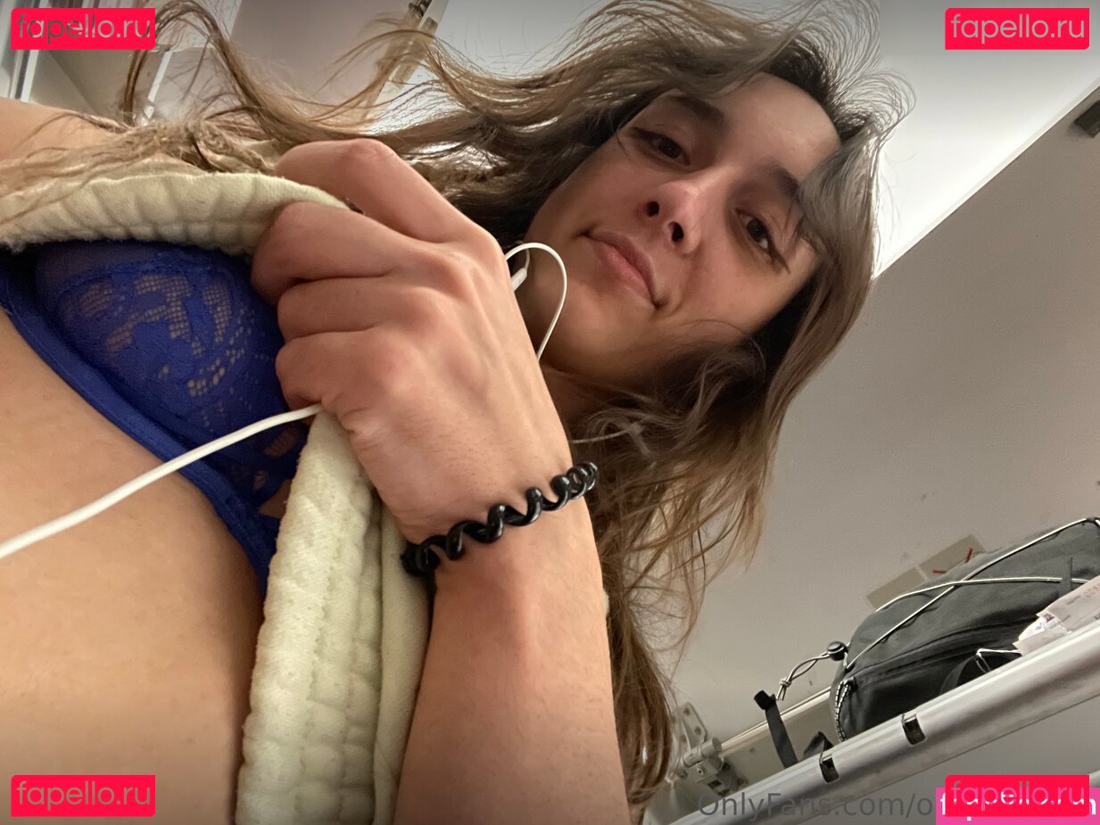 harmenny / harmenny_ / only_menny Onlyfans Photo Gallery 