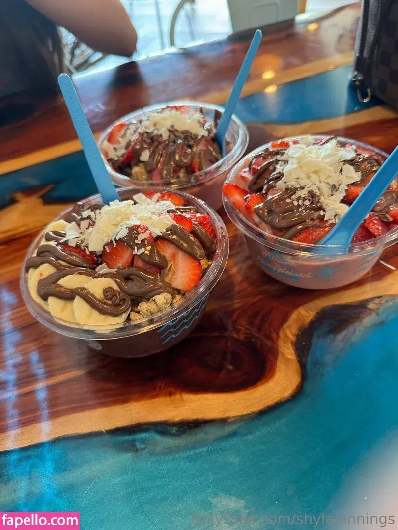 shylajennings Onlyfans Photo Gallery 