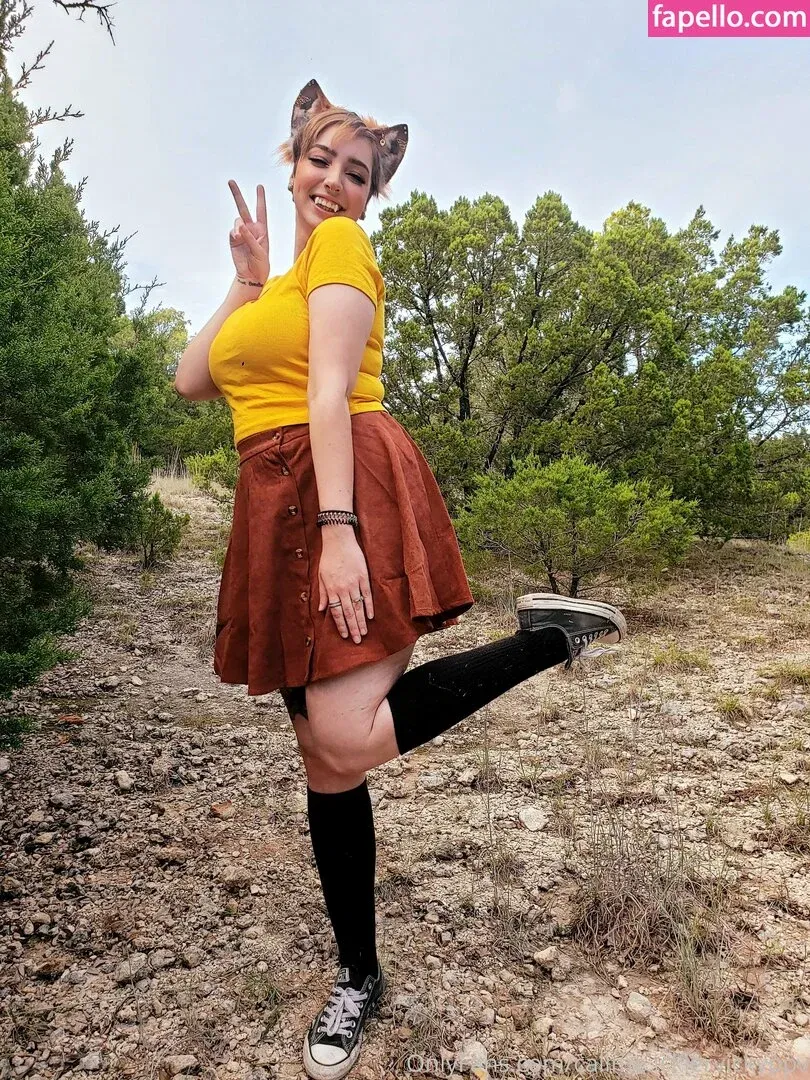 callme.ickiervickyfree Onlyfans Photo Gallery 