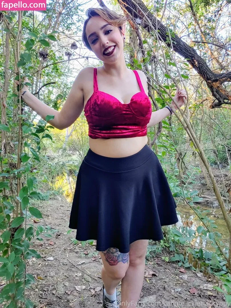callme.ickiervickyfree Onlyfans Photo Gallery 