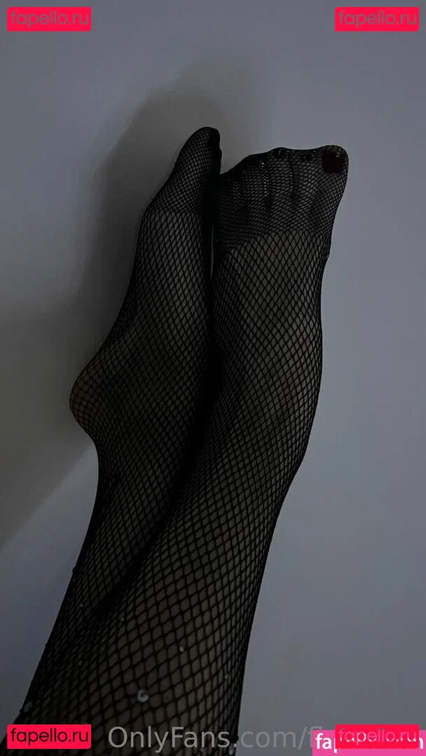 Flavia Sayuri Onlyfans Photo Gallery 