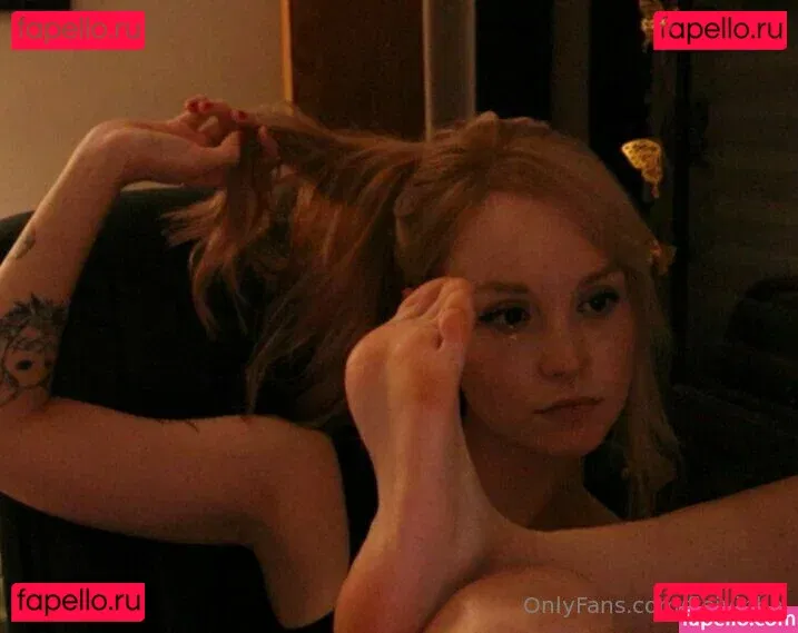 Flavia Sayuri Onlyfans Photo Gallery 