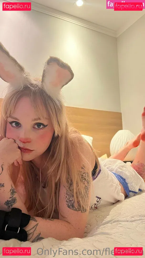 Flavia Sayuri Onlyfans Photo Gallery 