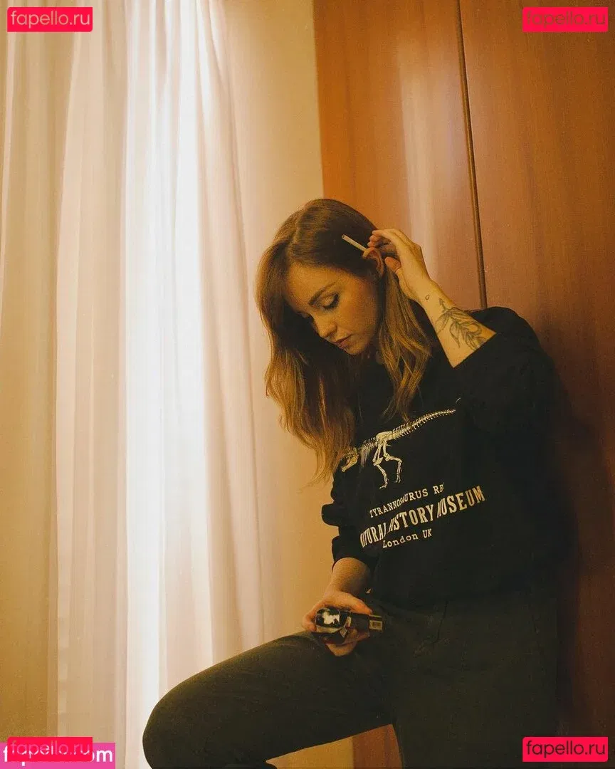 Flavia Sayuri Onlyfans Photo Gallery 