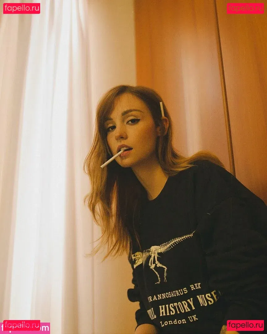 Flavia Sayuri Onlyfans Photo Gallery 