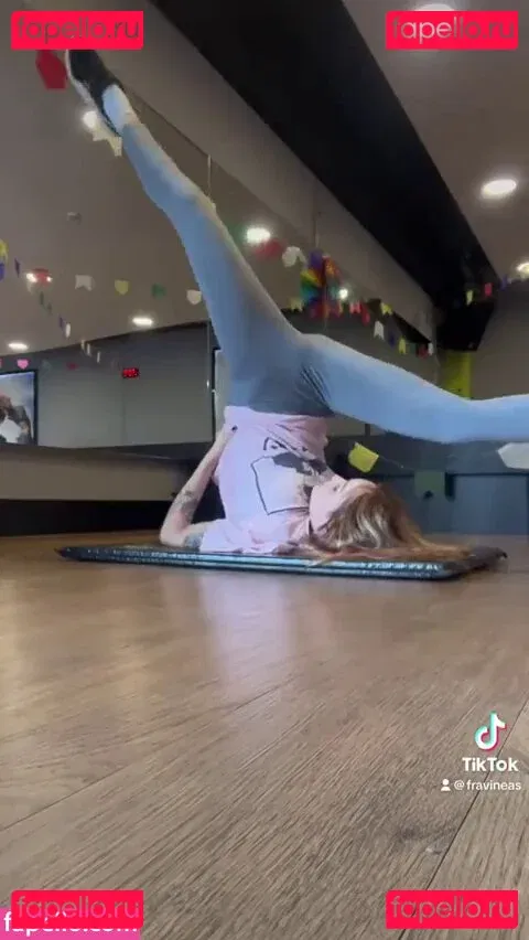 Flavia Sayuri Onlyfans Photo Gallery 