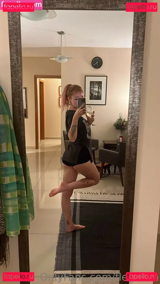 Flavia Sayuri Onlyfans Photo Gallery 