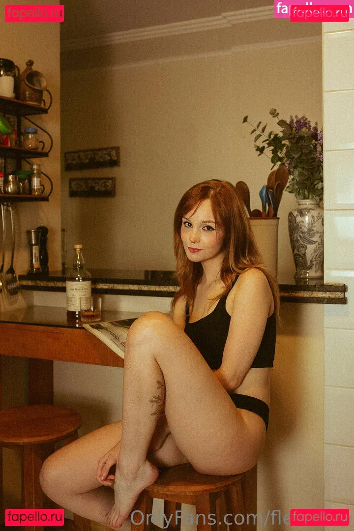 Flavia Sayuri Onlyfans Photo Gallery 