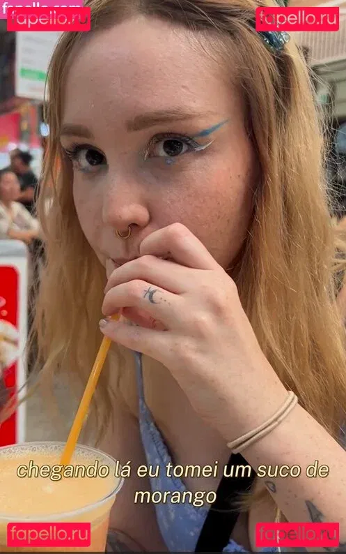 Flavia Sayuri Onlyfans Photo Gallery 