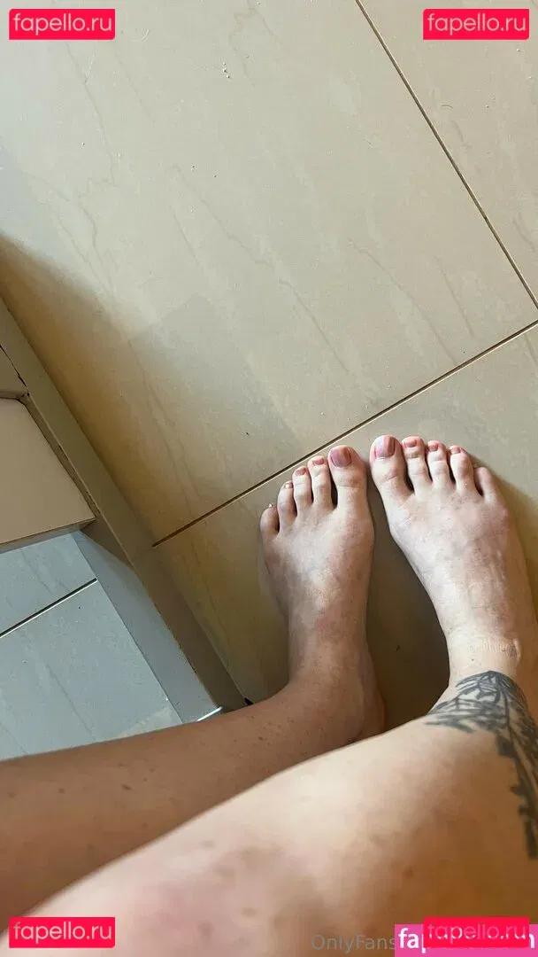 Flavia Sayuri Onlyfans Photo Gallery 