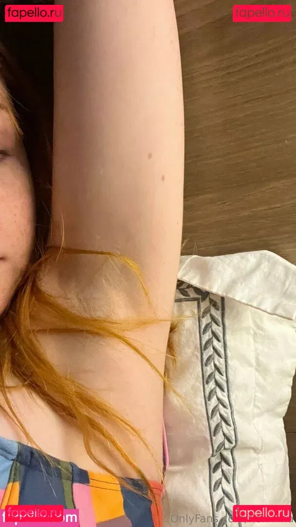 Flavia Sayuri Onlyfans Photo Gallery 