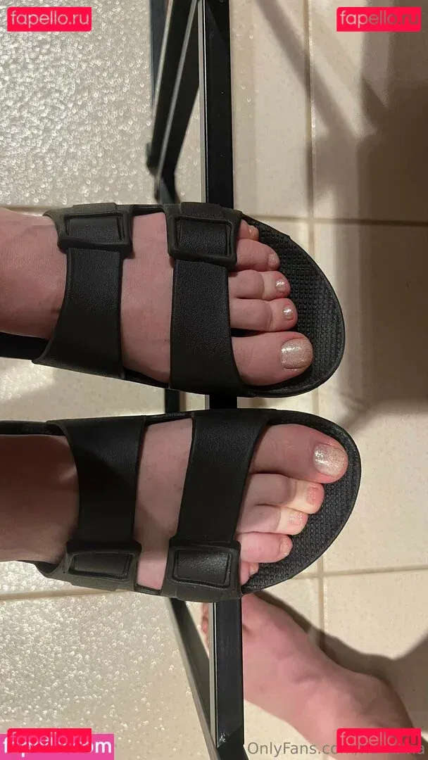 Flavia Sayuri Onlyfans Photo Gallery 