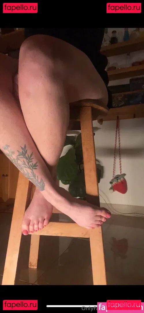 Flavia Sayuri Onlyfans Photo Gallery 