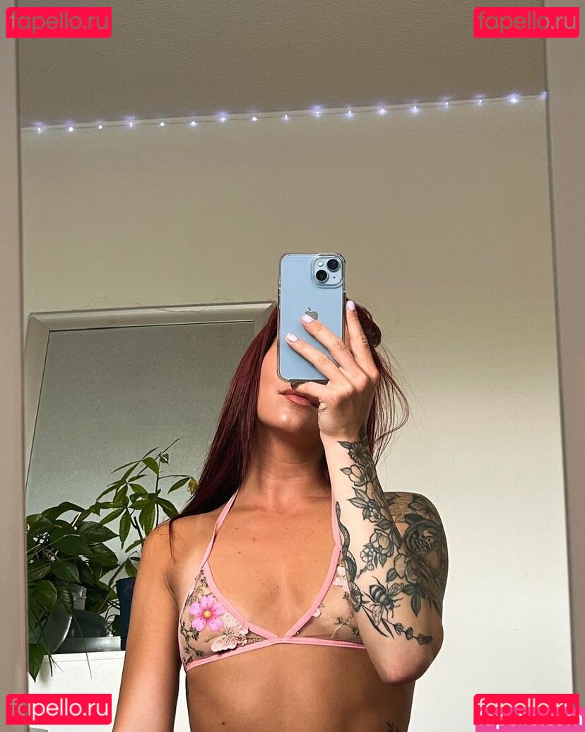 Sara Jade / onlysarajade Onlyfans Photo Gallery 