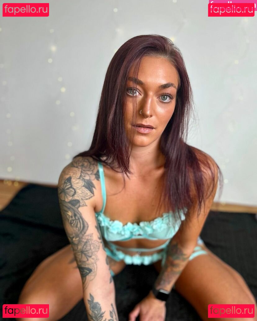 Sara Jade / onlysarajade Onlyfans Photo Gallery 