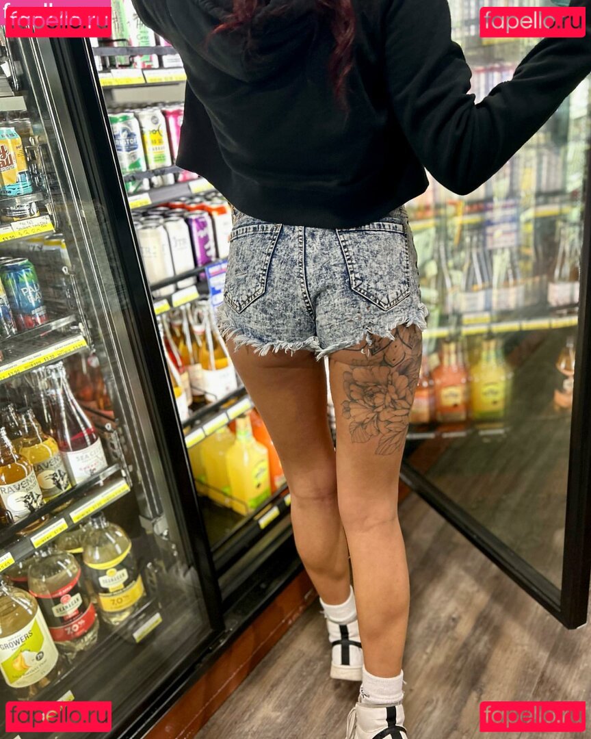 Sara Jade / onlysarajade Onlyfans Photo Gallery 