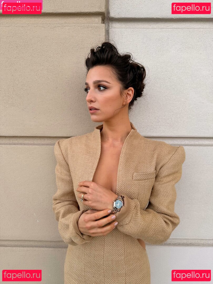 Marisa Abela / marisaabela_ Onlyfans Photo Gallery 