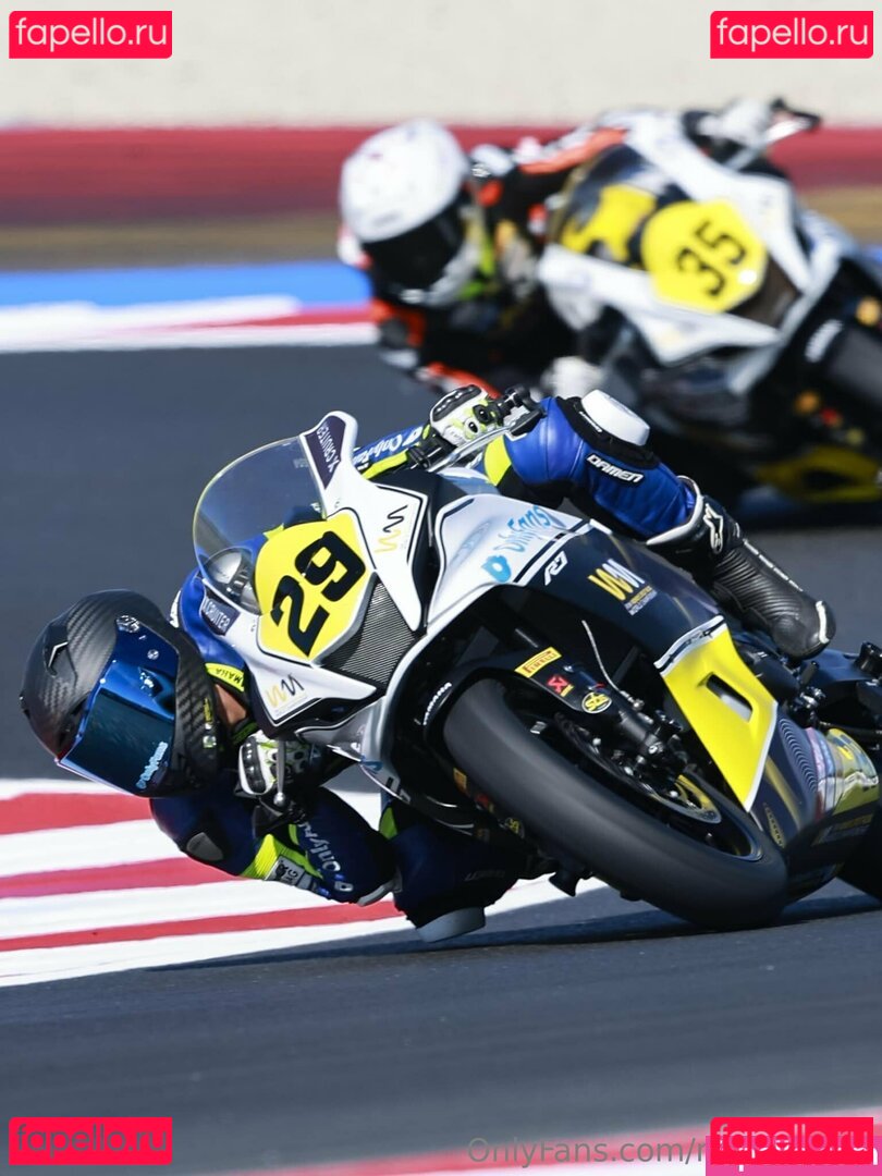 miarusthen Onlyfans Photo Gallery 