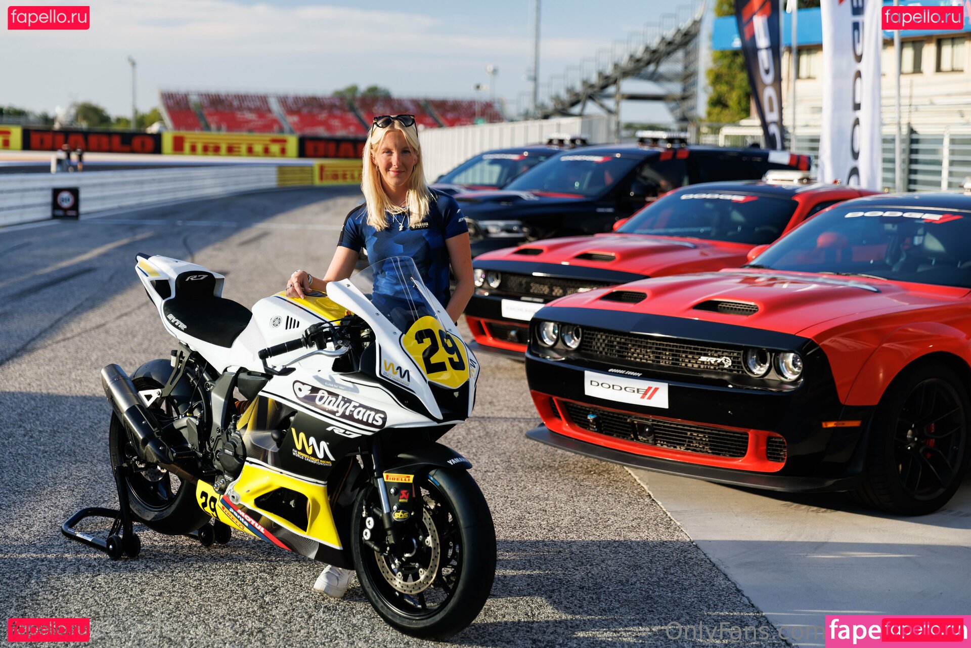 miarusthen Onlyfans Photo Gallery 