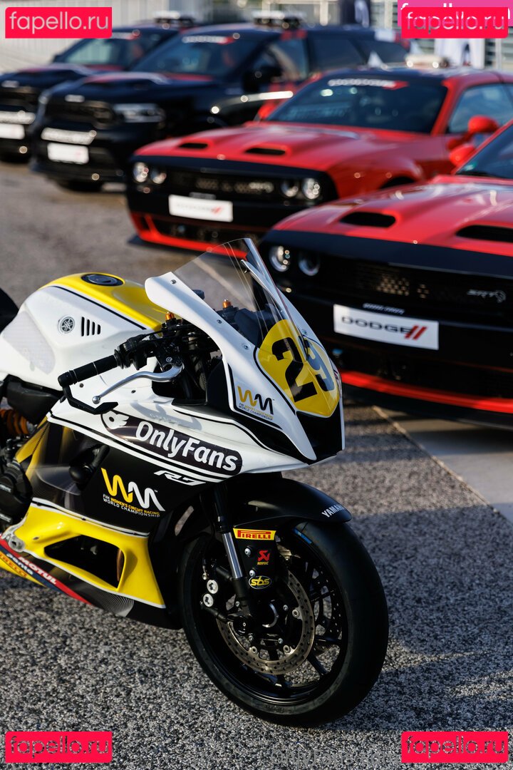 miarusthen Onlyfans Photo Gallery 