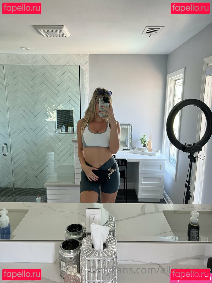 allisoncalvs / allisonrose Onlyfans Photo Gallery 