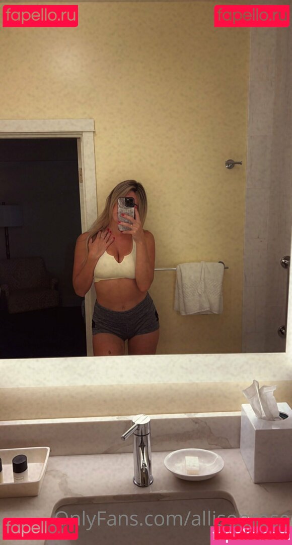 allisoncalvs / allisonrose Onlyfans Photo Gallery 