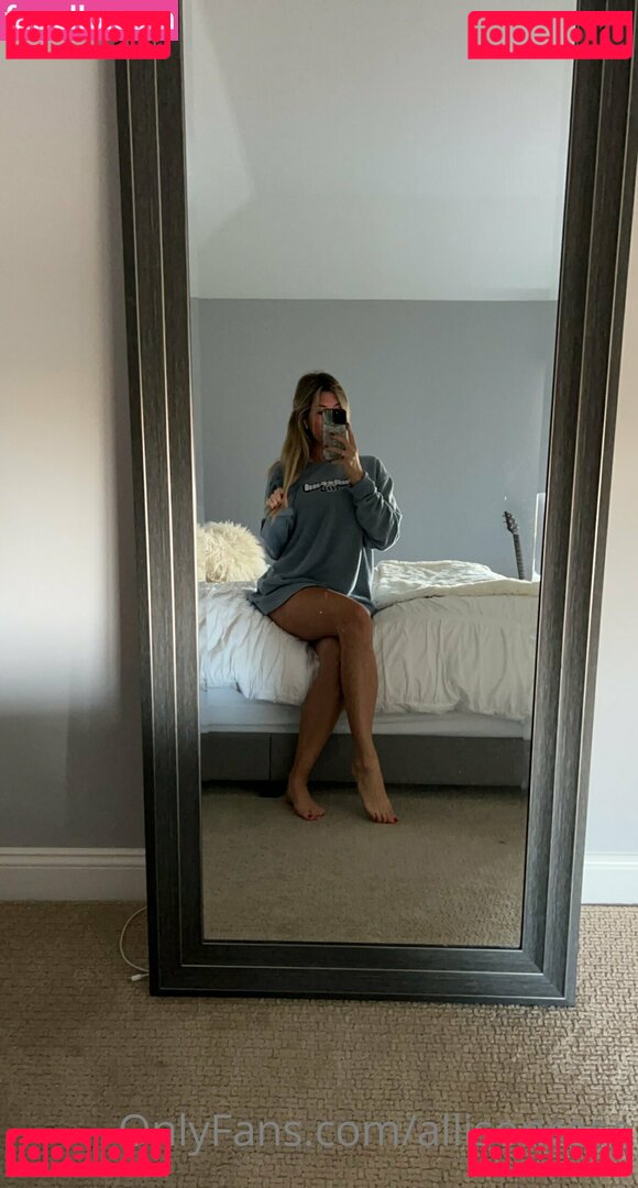 allisoncalvs / allisonrose Onlyfans Photo Gallery 