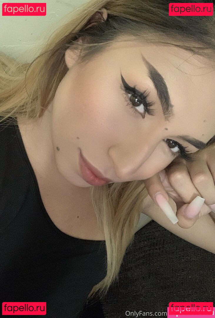 bluntsandparadise Onlyfans Photo Gallery 