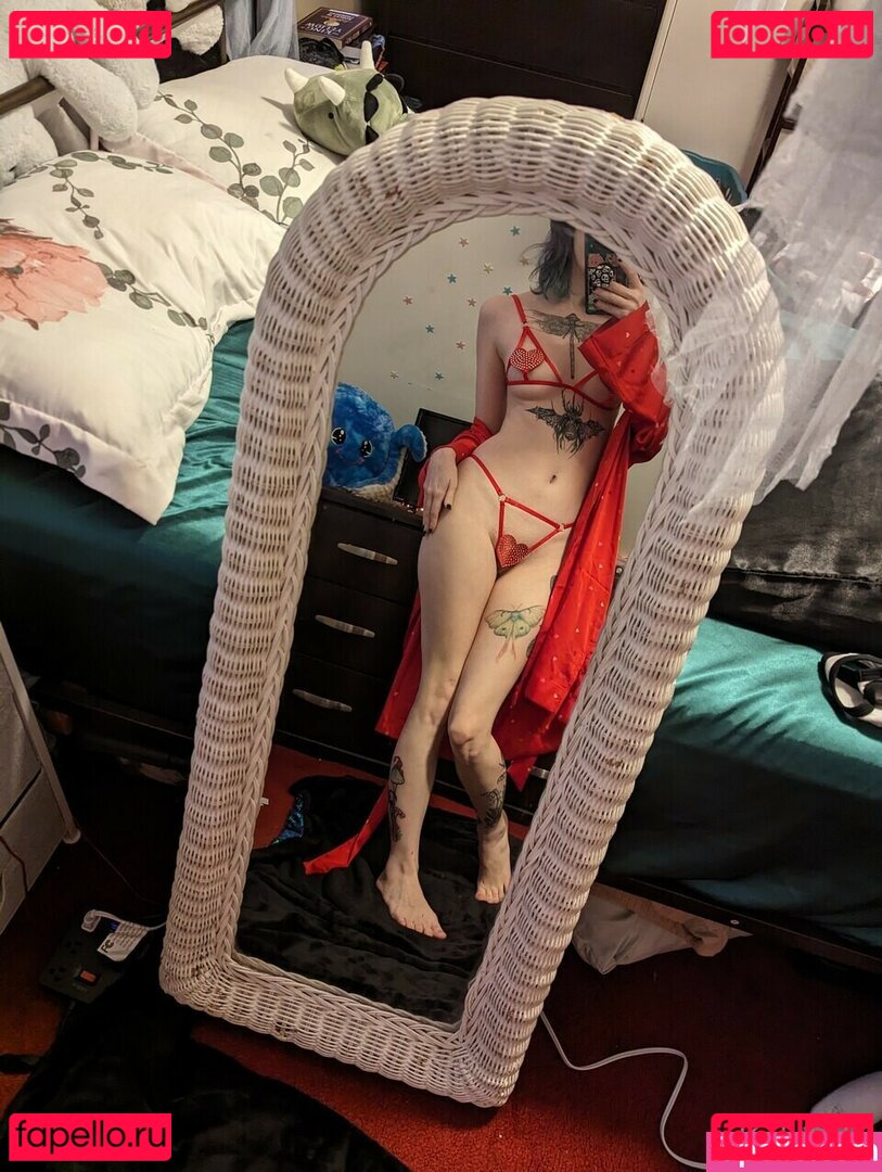 EdgyKittyKat / Knightly / The_Waaa / edgy.kitty Onlyfans Photo Gallery 