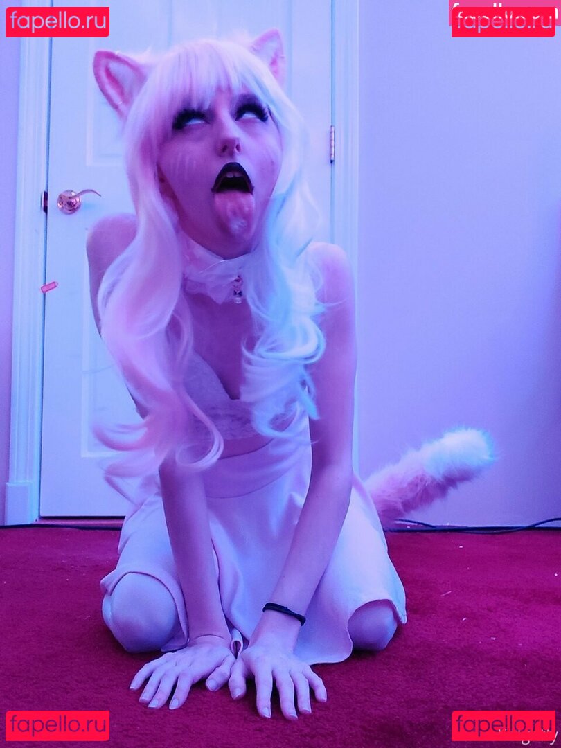 EdgyKittyKat / Knightly / The_Waaa / edgy.kitty Onlyfans Photo Gallery 