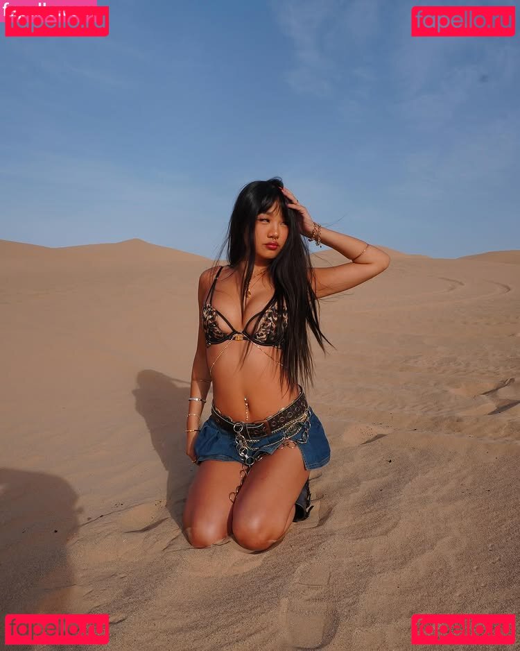 cathylachoi / kathyjchoi Onlyfans Photo Gallery 