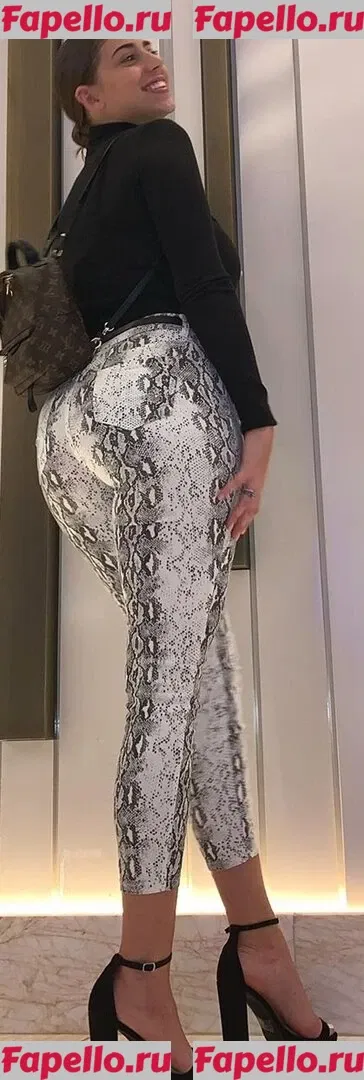 alyssa Onlyfans Photo Gallery 