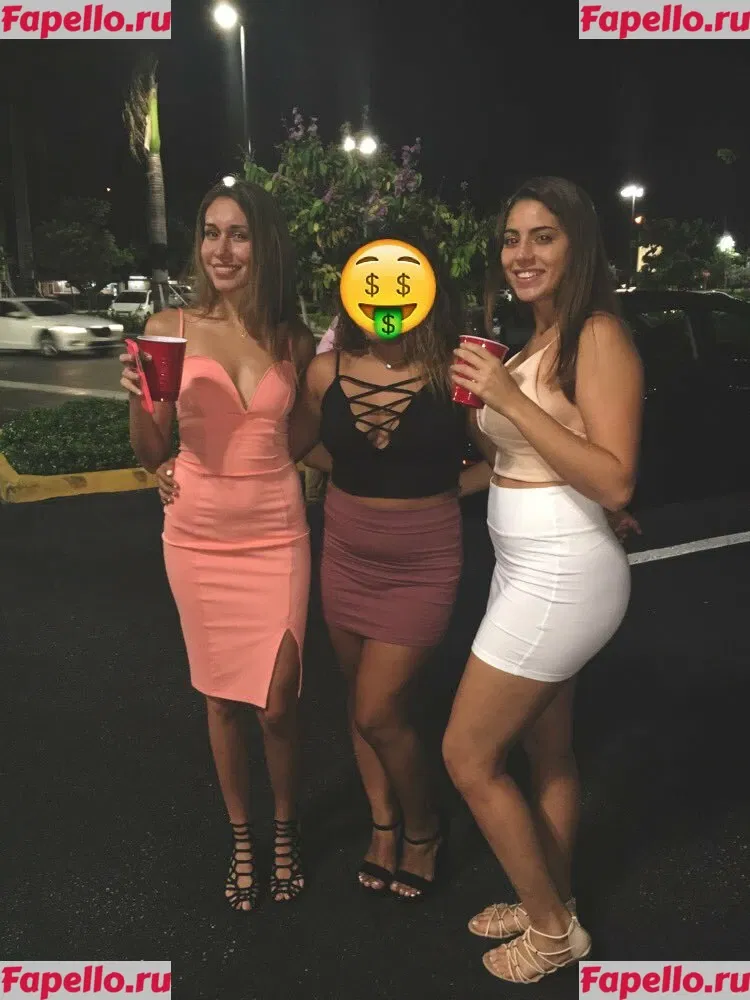 alyssa Onlyfans Photo Gallery 