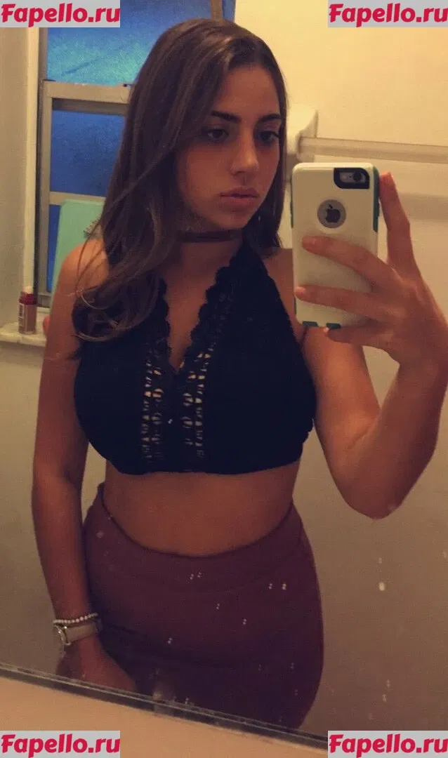 alyssa Onlyfans Photo Gallery 
