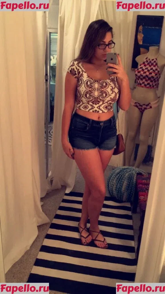 alyssa Onlyfans Photo Gallery 