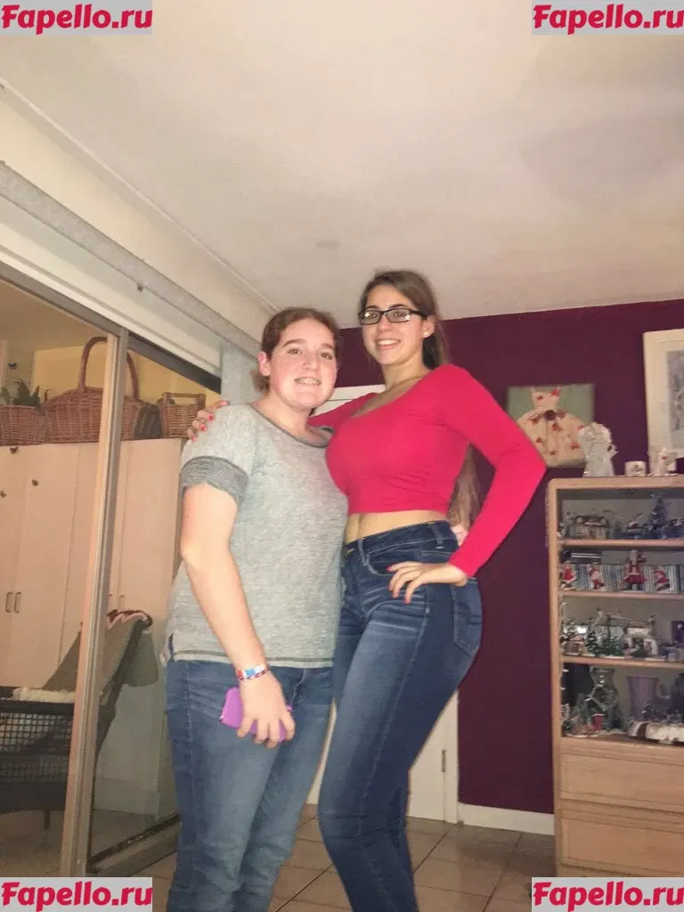 alyssa Onlyfans Photo Gallery 