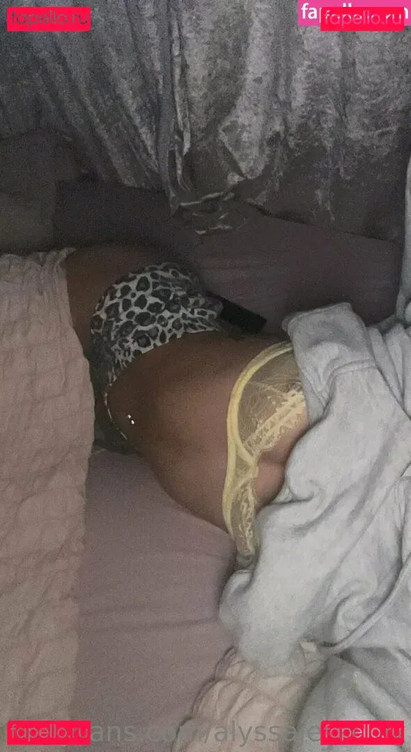 alyssa Onlyfans Photo Gallery 