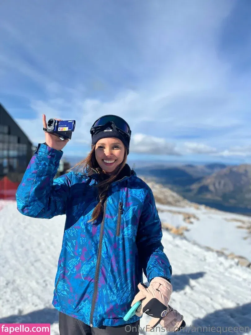 anniequeeen Onlyfans Photo Gallery 