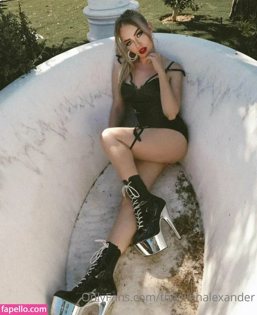 theellenalexander Onlyfans Photo Gallery 