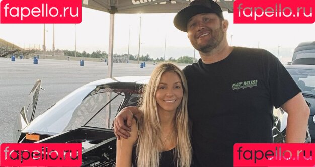 Lizzy Musi Onlyfans Photo Gallery 