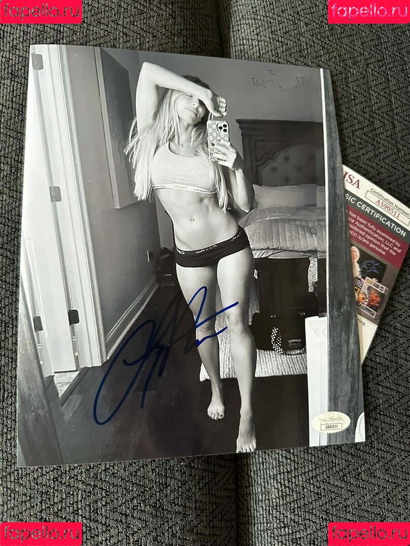 Lizzy Musi Onlyfans Photo Gallery 